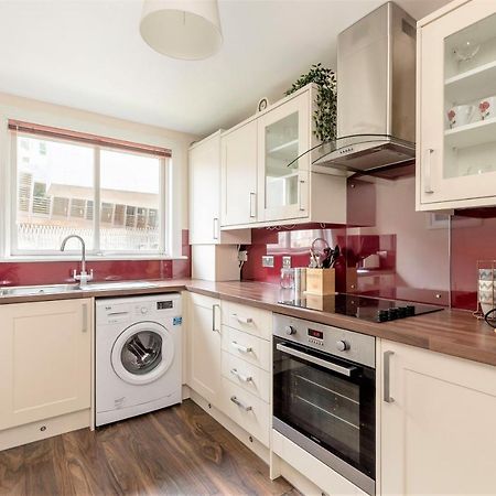 Stunning 1 Bed At Holyrood Palace & Arthurs Seat EDI Exterior foto